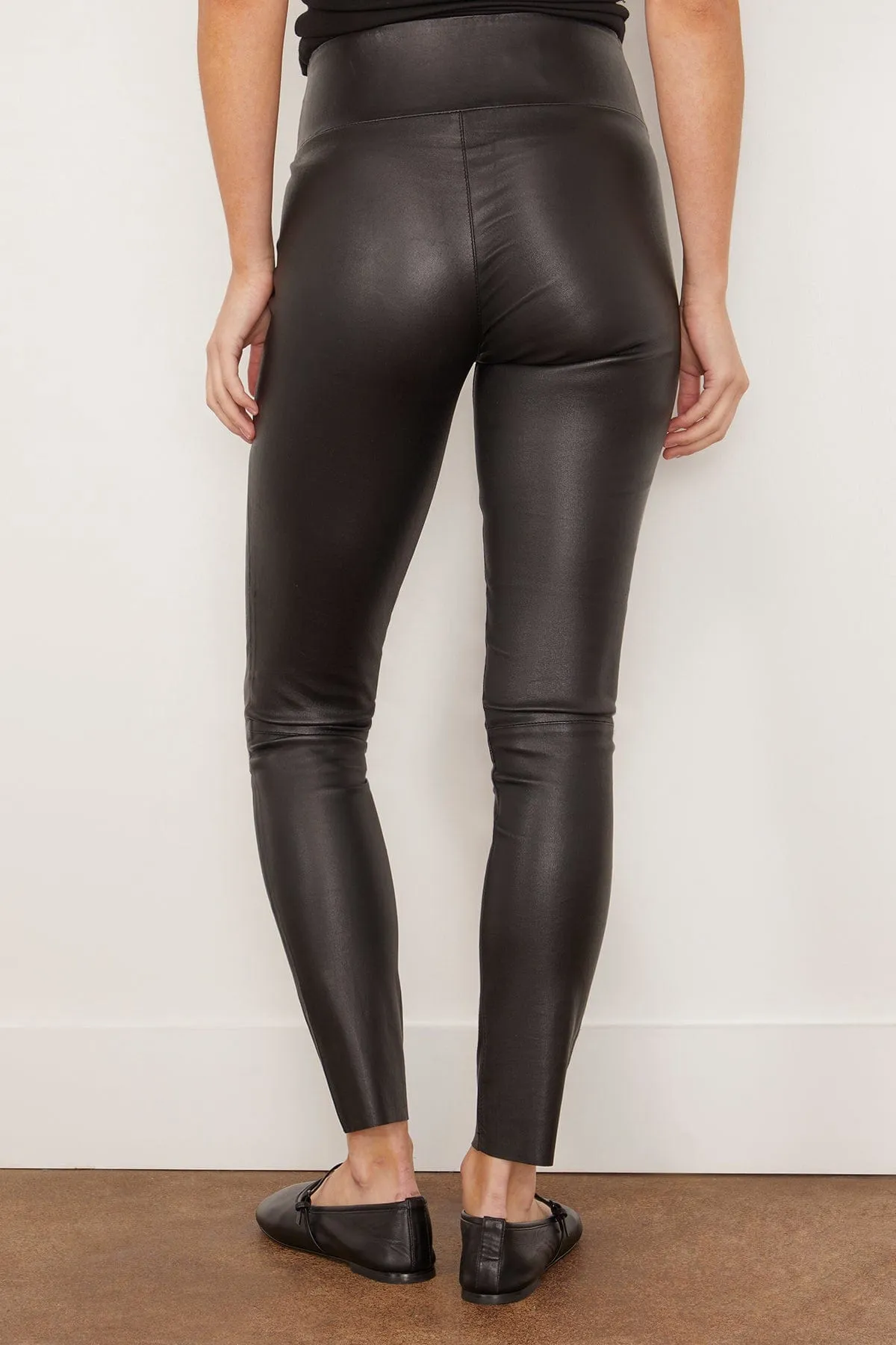 Ankle Leather Legging in Black