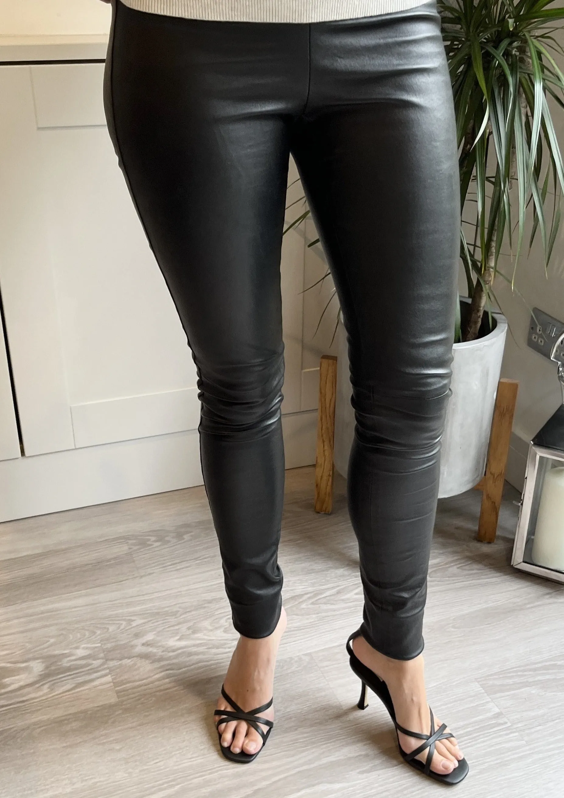 Joseph Leather Leggings in Black