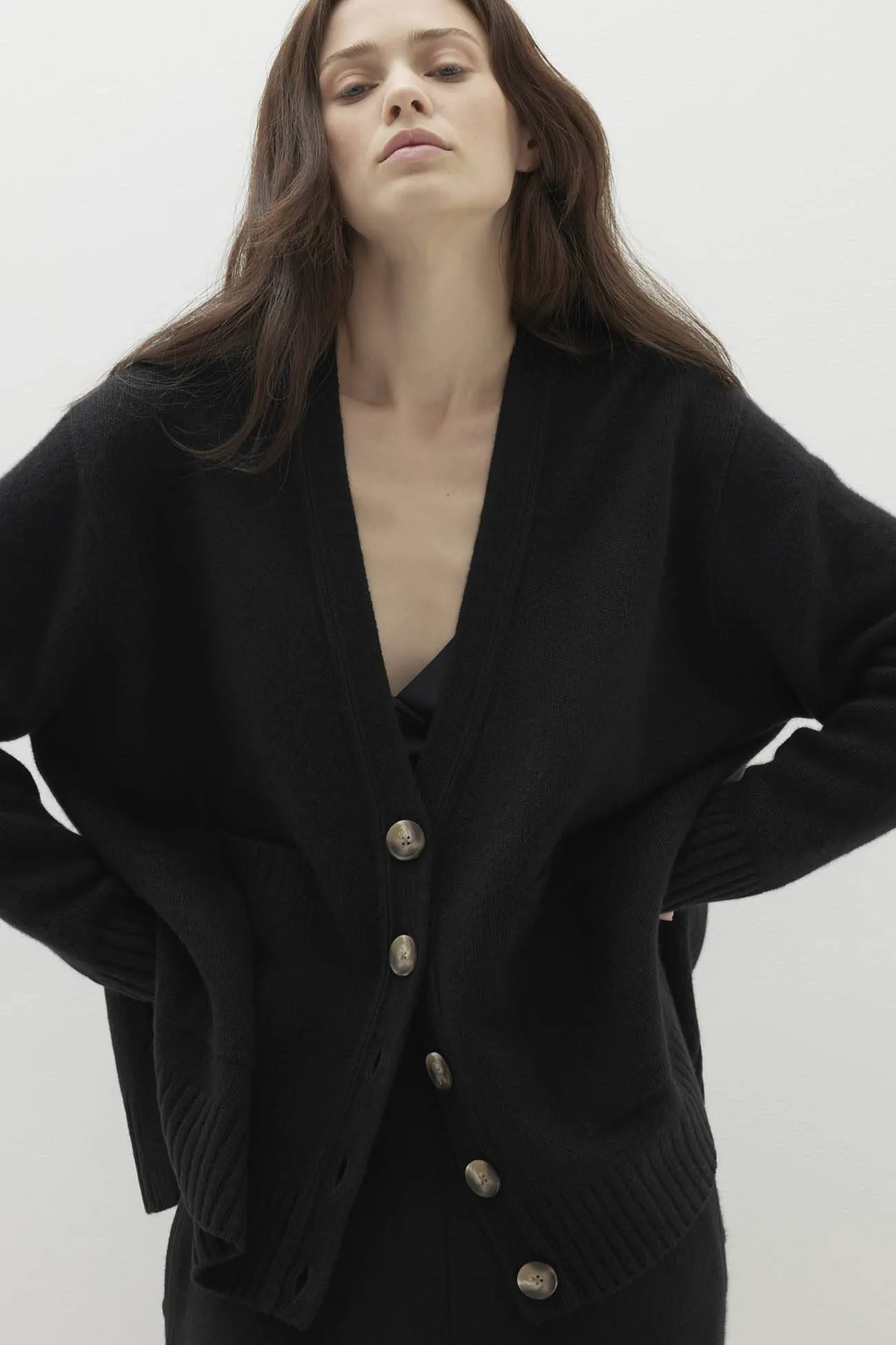 LAUREN BUTTON-UP CASHMERE CARDIGAN