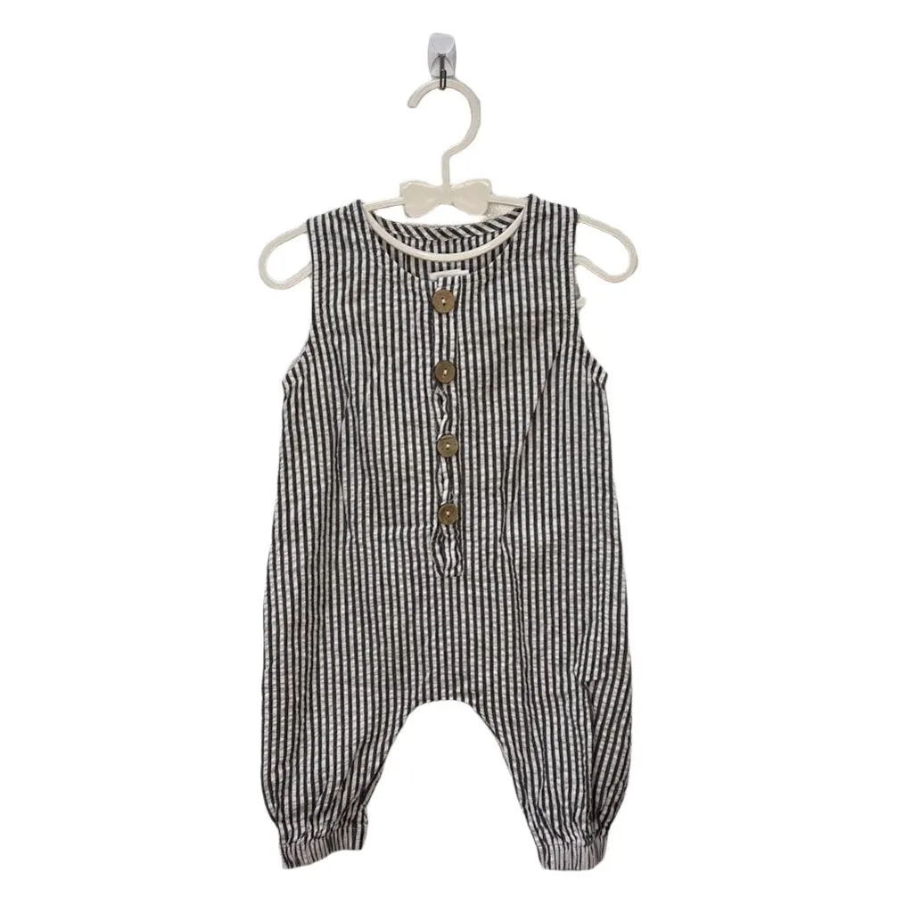 Sleeveless Romper / Striped